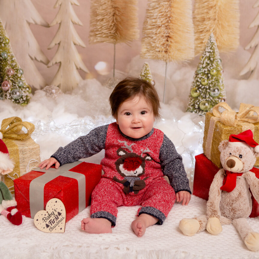 Smiling child in christmas set - Photo Sensory - Walsall Wolverhampton and West Midlands - Jo Buckley Photography